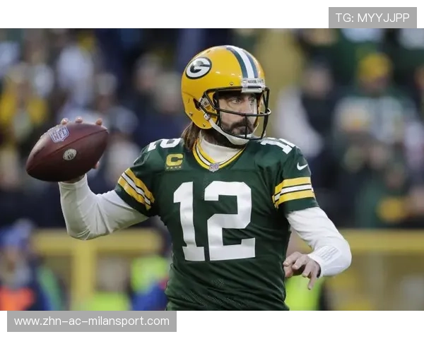 包装工四分卫表现出色，传球精准度极高，包装工 四分卫