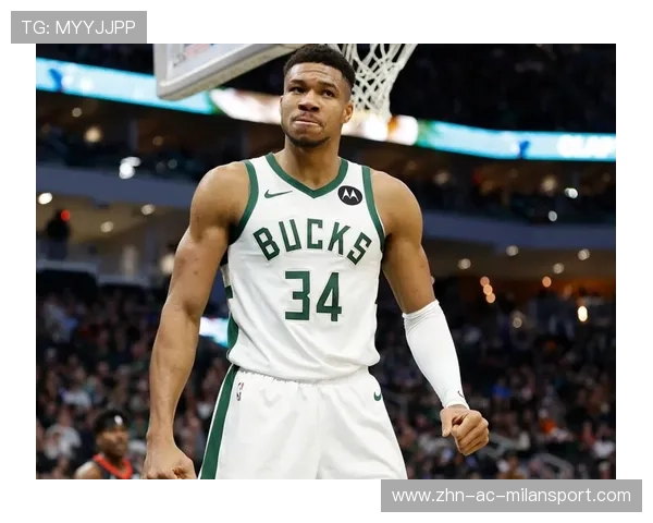 字母哥突破上篮造成犯规,雄鹿末节抢分 字母哥突破上篮造成犯规,雄鹿末节抢分